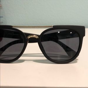 Quay matte Odin sunglasses!